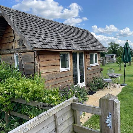 The Hat'S Hut Mixbury Экстерьер фото